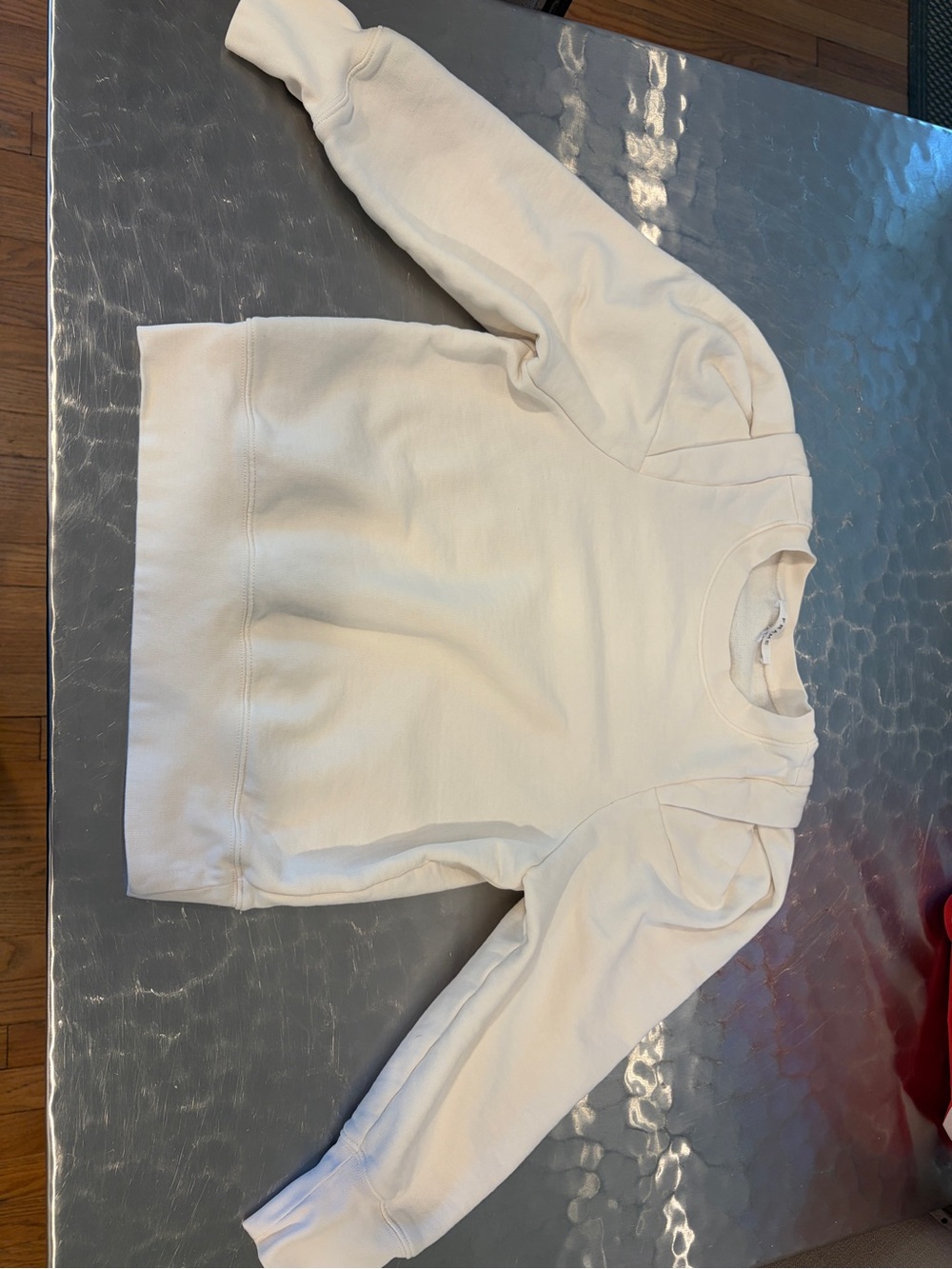 FRAME size Small Women's Cream Crewneck Sweatshirt with Puff Shoulder Detail